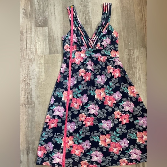 Tommy Bahama size S/P floral sundress - Picture 15 of 16